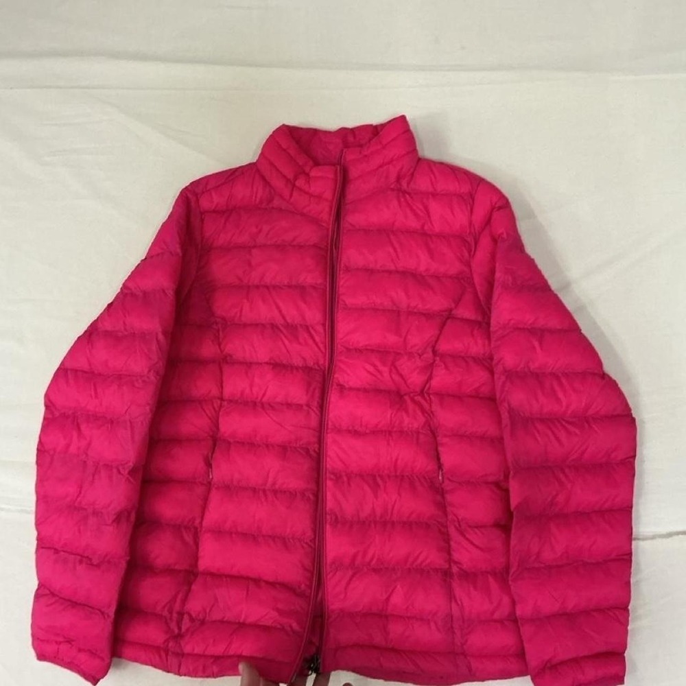 Amazon Essentials Hot Pink Lightweight Puffer Jacket – Size Medium